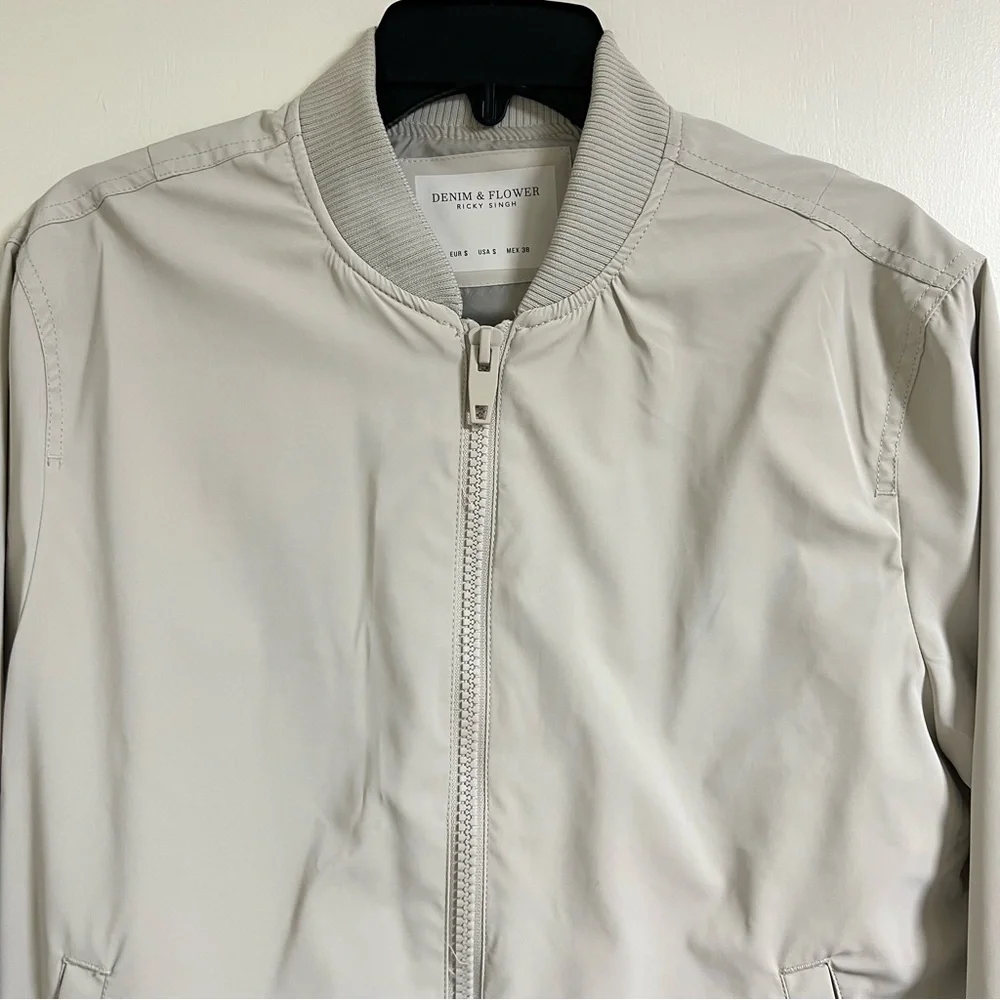 DENIM & FLOWER Men's Classic Bomber Jacket - Sand / Khaki - S - Picture 5 of 12